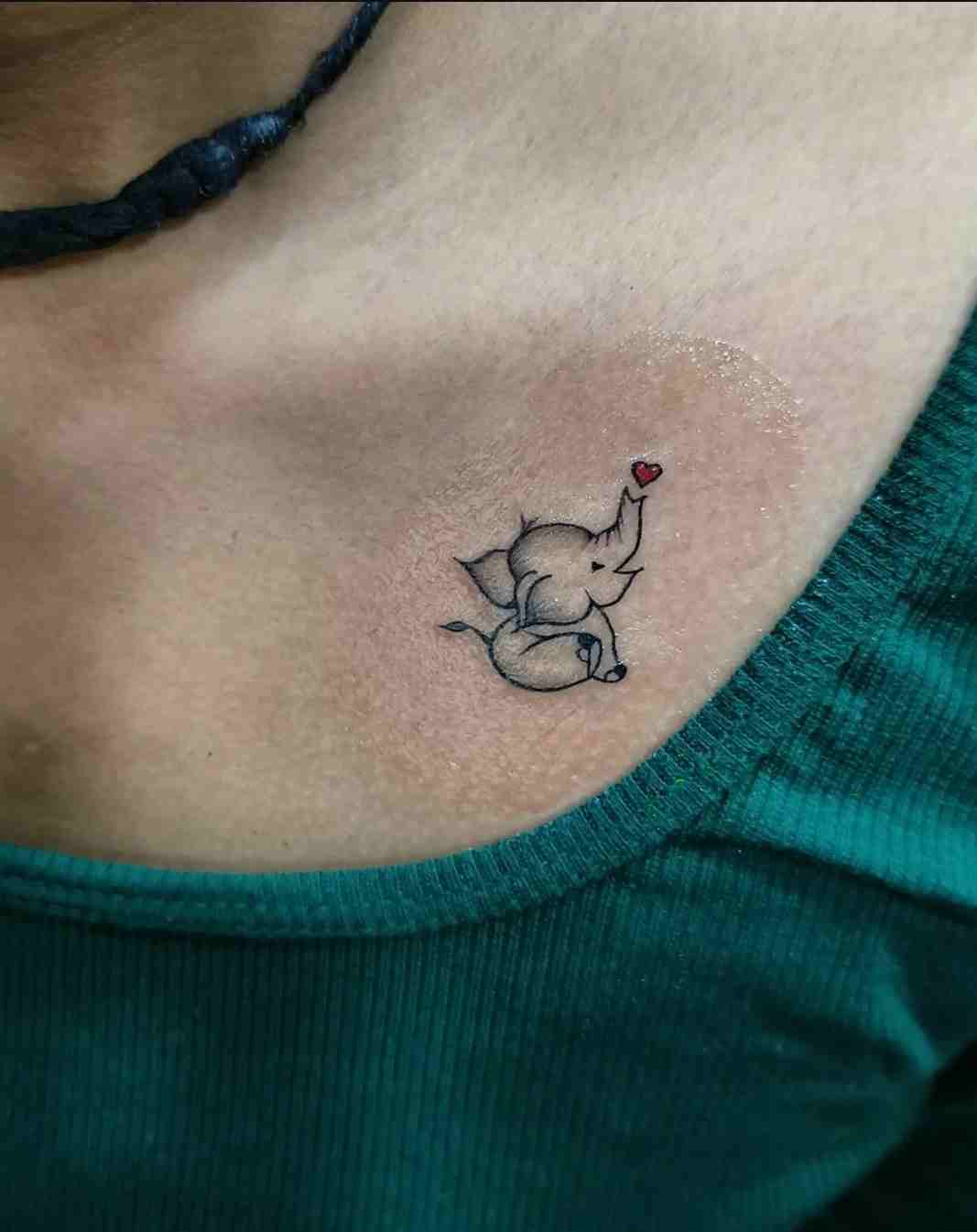 small-elephant-tattoo-with-red-heart
