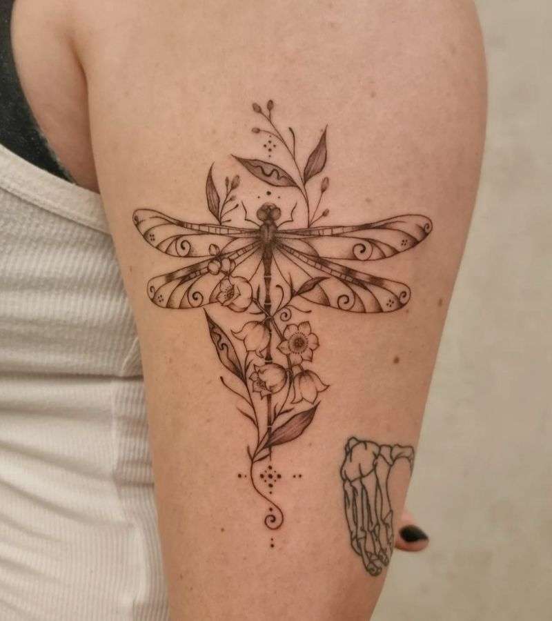 dragonfly-tattoo-with-flowers