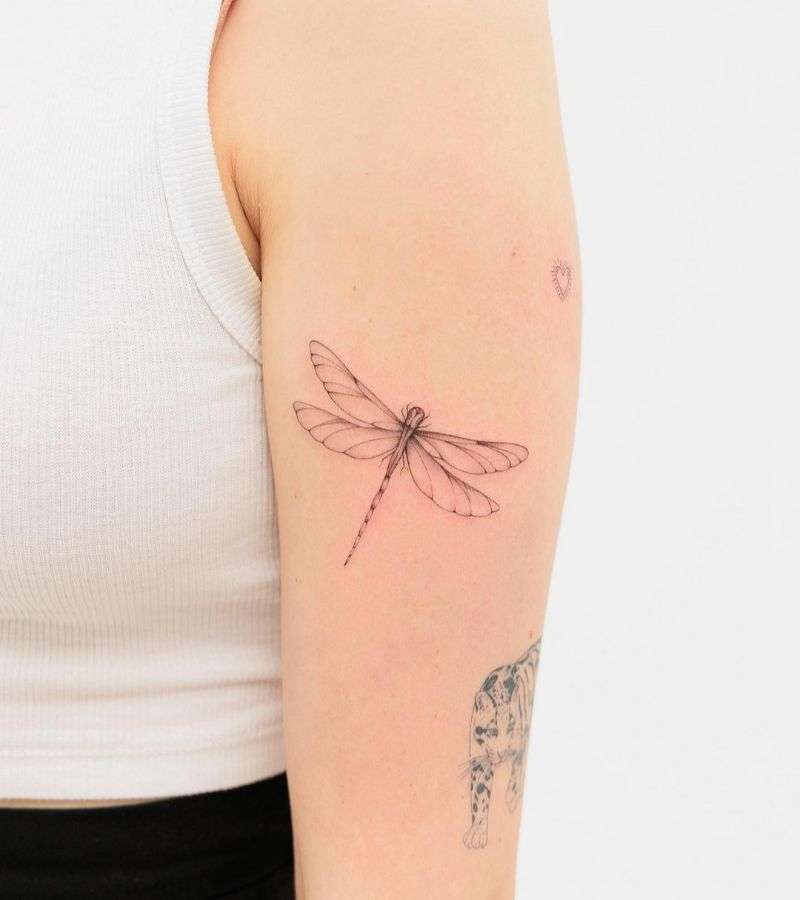 easy-dragonfly-tattoo-ideas