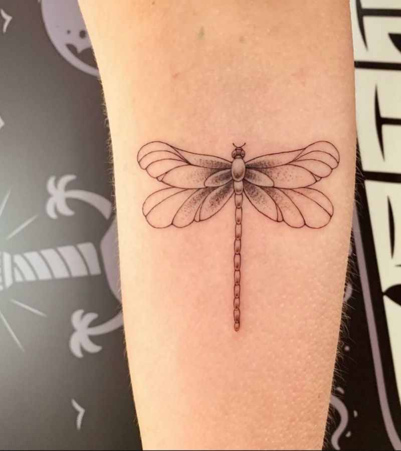 simple-dragonfly-tattoo