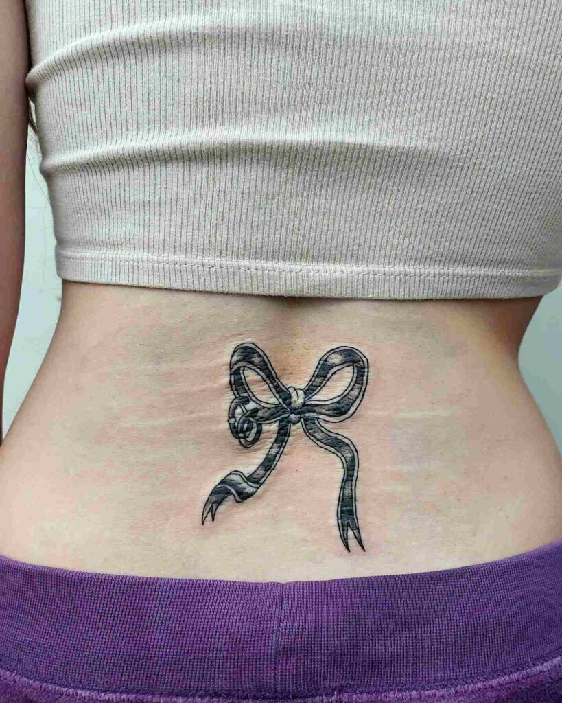 bow-tattoo-designs-for-lower-back-1