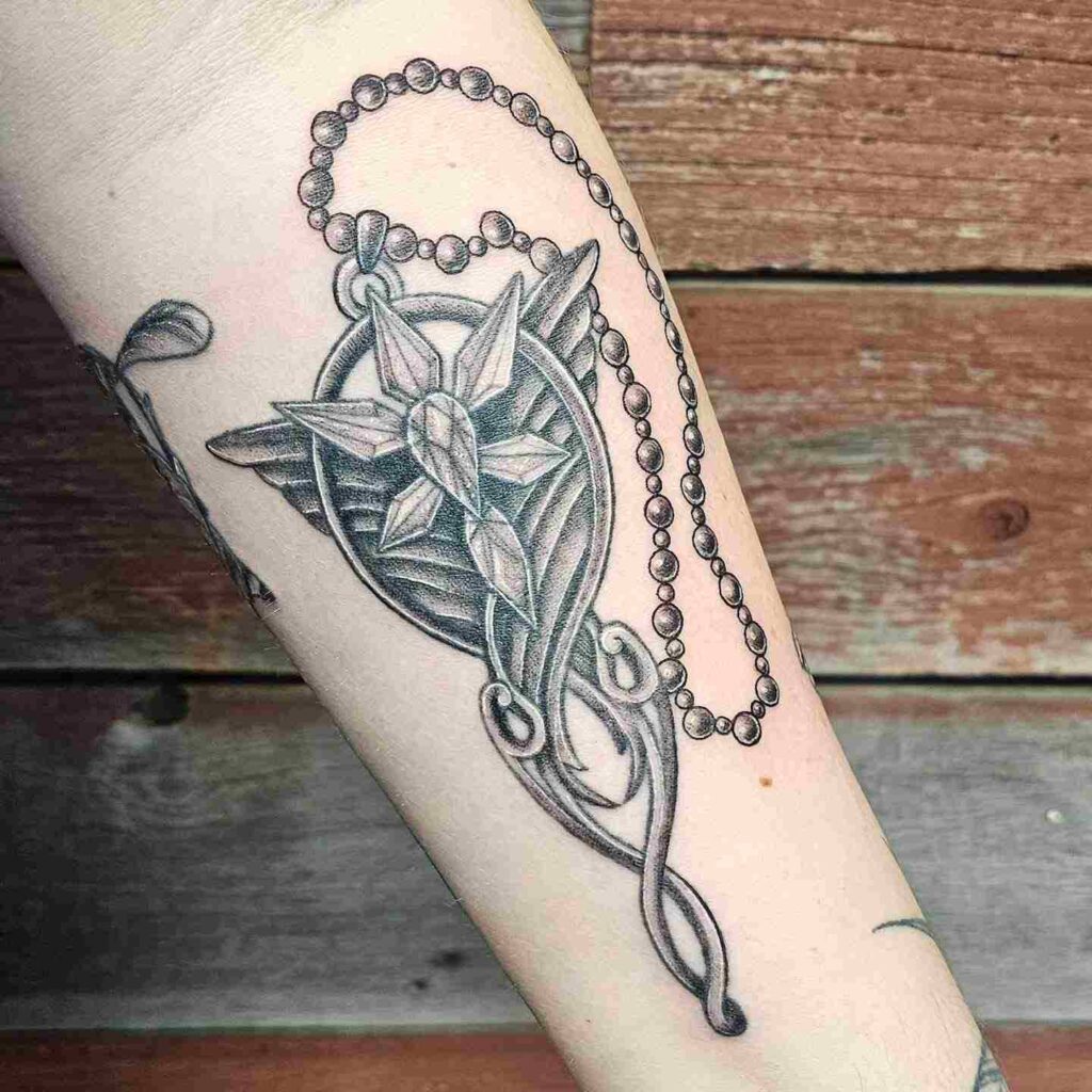 evenstar-pendant-tattoo-design-for-women-1