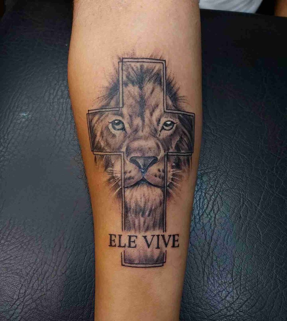 lion-cross-tattoo