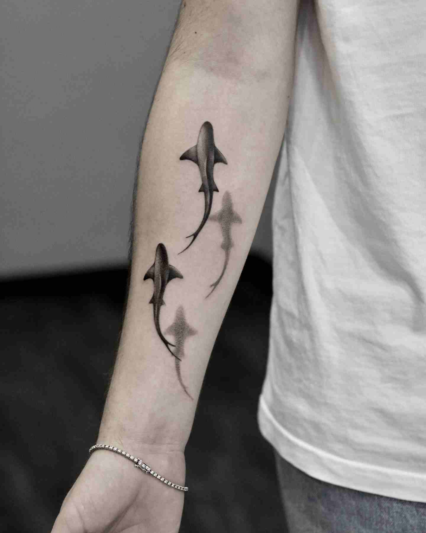 stunning-shark-tattoo-ideas1
