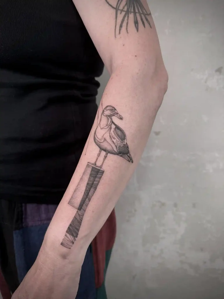 Modernised Seagull Tattoo