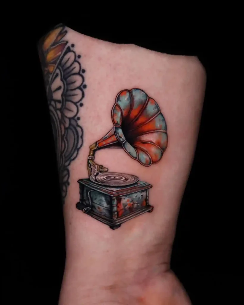 Rusty Gramophone Tattoo