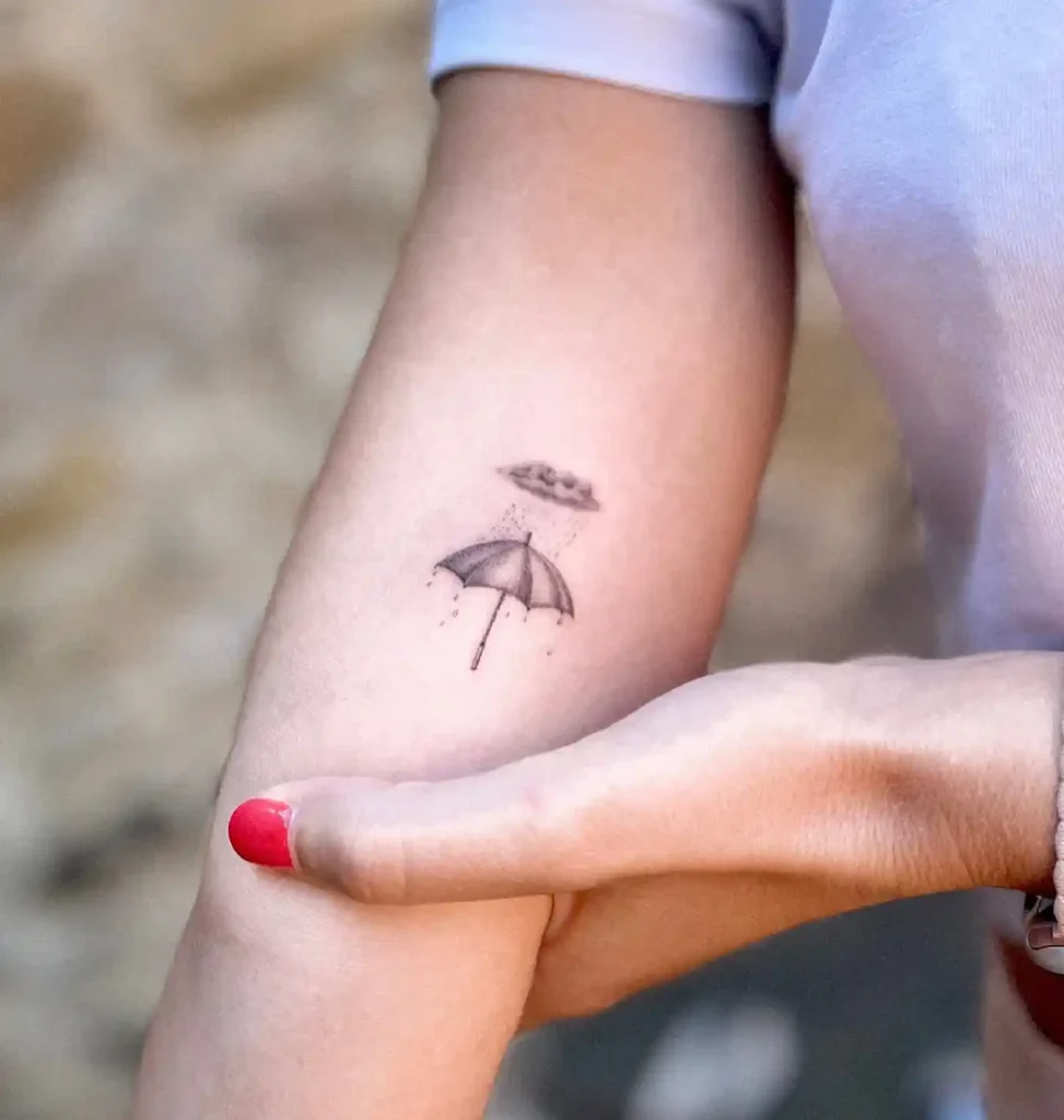 Micro Realism Cloud and Umbrella on Inner Arm