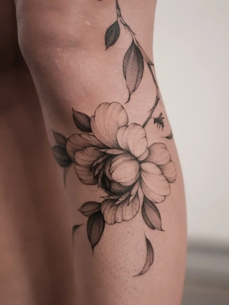 Fine Line Floral Branch on Knee