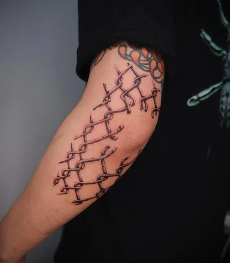 Realistic Chain Link Fence on Elbow