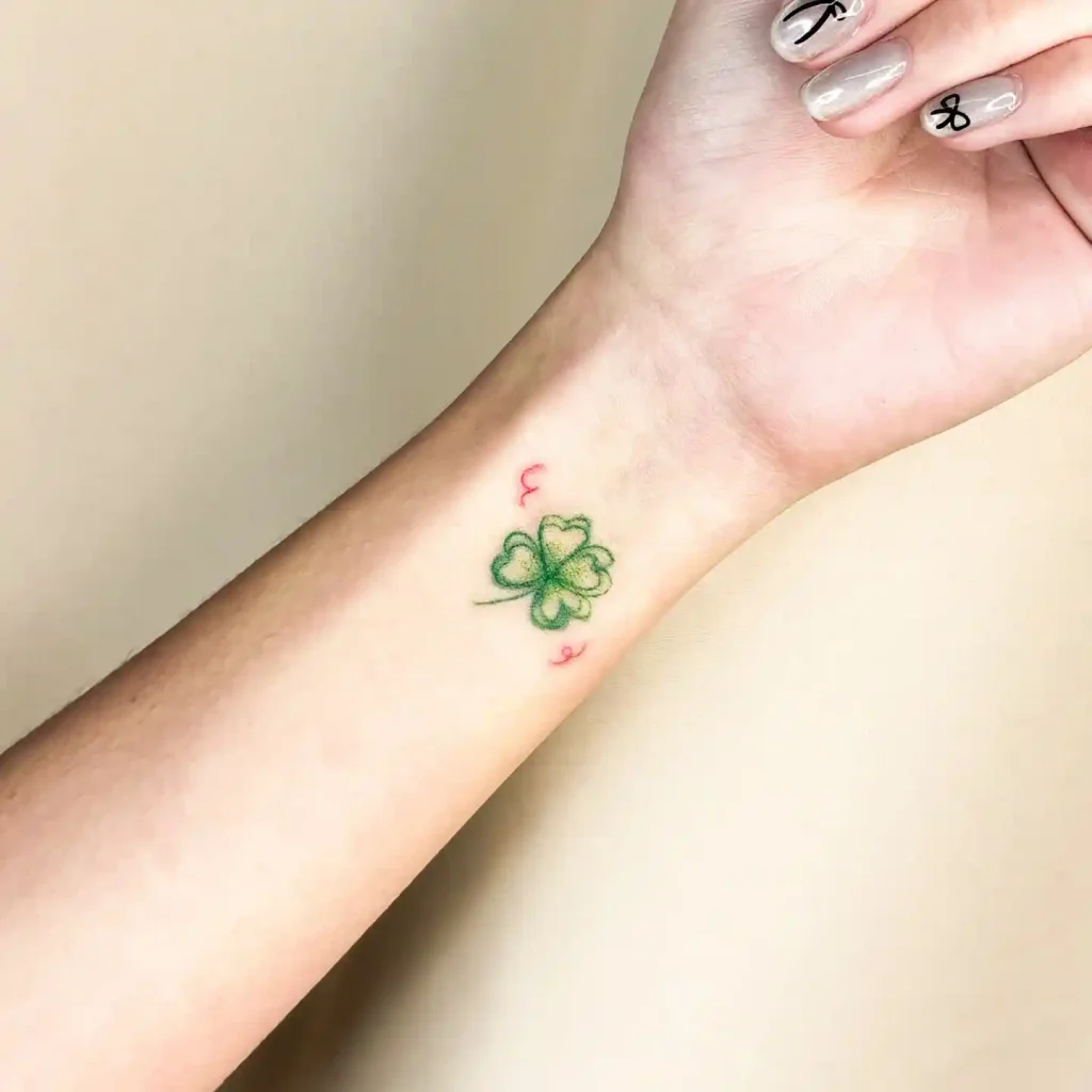 Textured Crayon Clover on Wrist
