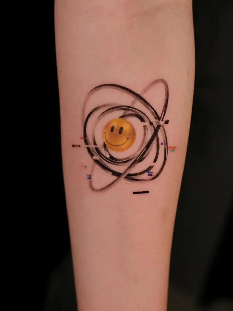 Orbiting Glitch Smile on Inner Arm