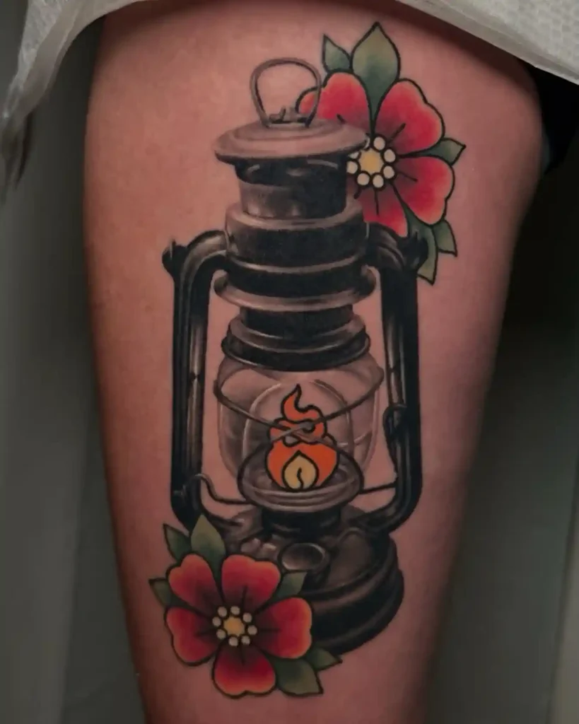 American Traditional Lantern with Red Flowers on Thigh