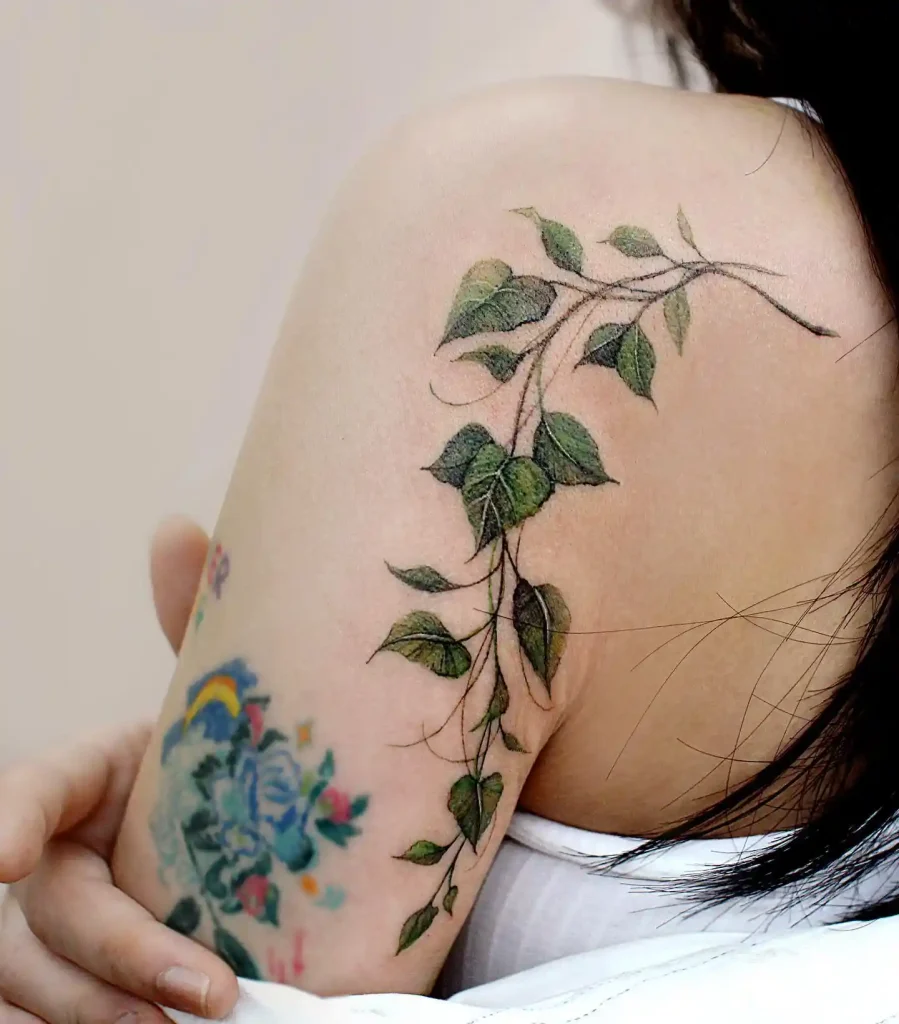 Green Leaf Vine on Shoulder