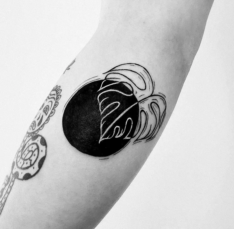 Modern Blackwork Monstera Circle Tattoo