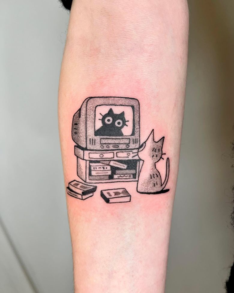 Retro TV Black Cat Tattoo