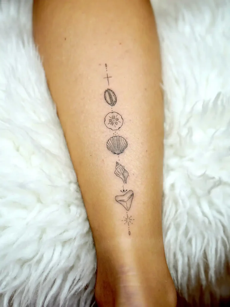 Vertical Shell and Shark Tooth Row on Lower Leg