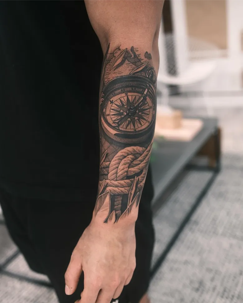 Compass with Rope and Broken Shard