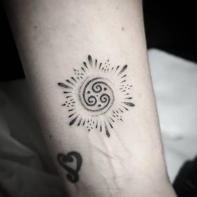 Dotwork Celtic Triskele Tattoo