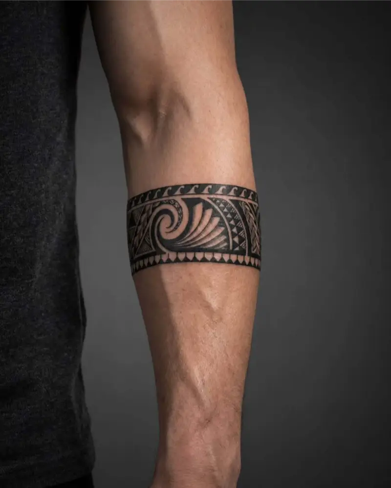 Dynamic Polynesian Wave Armband Tattoo