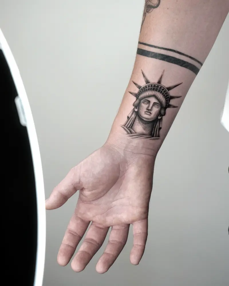 Fine Line Statue of Liberty Tattoo