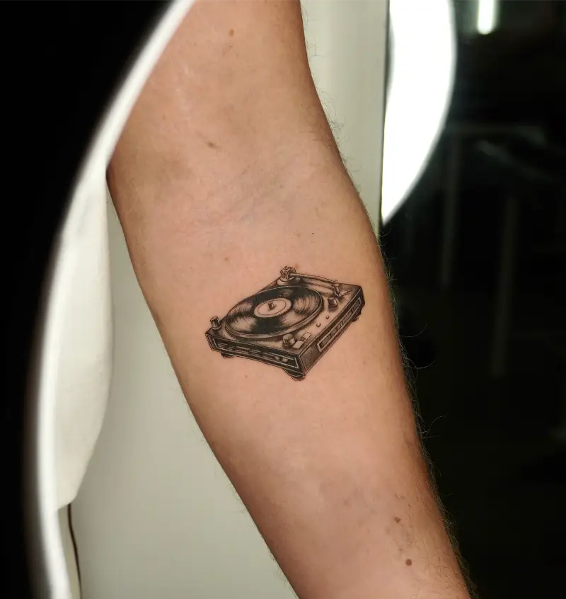 Micro Realism Turntable Tattoo
