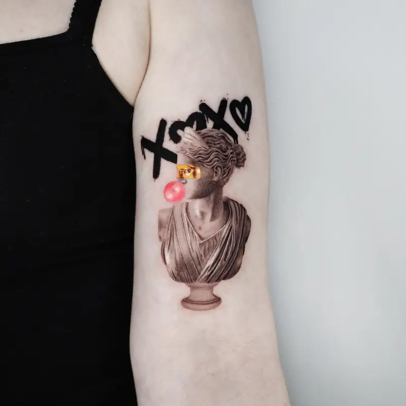 XoXo Artemis with Gold Accent Tattoo