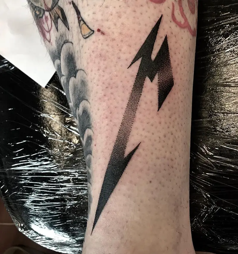 Minimal Blackwork Metallica M Symbol Tattoo