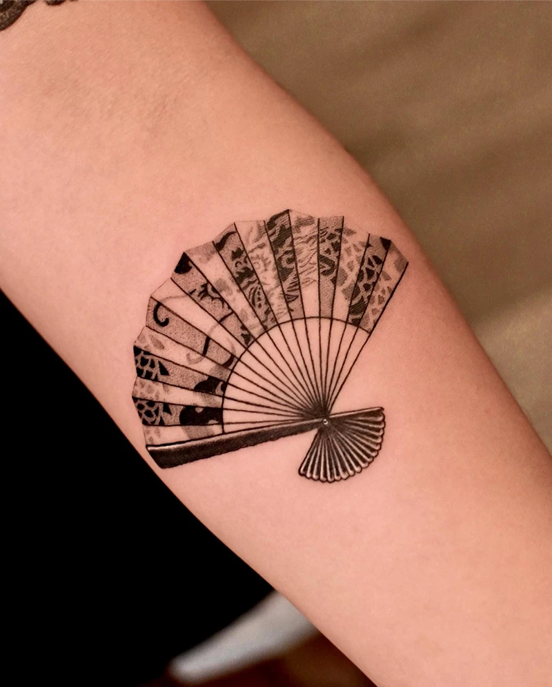 Minimalist Patterned Fan Tattoo